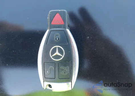 2003 Mercedes-Benz E 320 из США, поврежденный, VIN WDBUF65J63X110520